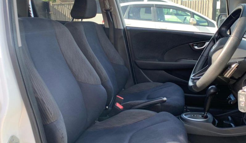 
								Honda Jazz 1.4 i-VTEC ES Plus CVT Euro 5 5dr full									