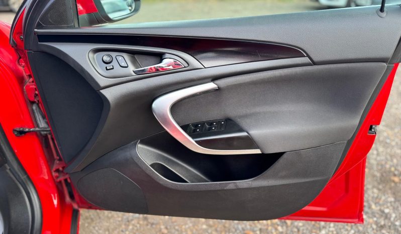 
								Vauxhall Insigina 1.4Petrol Manual (2016) – Stunning Red, Low Mileage Part Service History full									