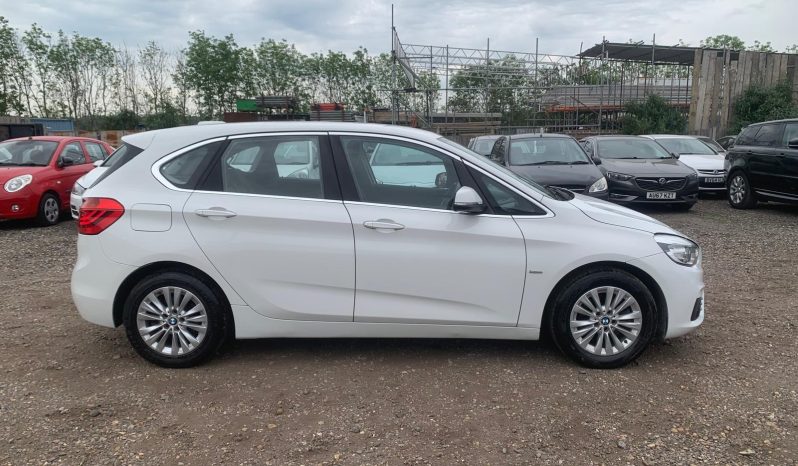 BMW 2 Series Petrol Automatic1.5 Petrol (2017) – Stunning White, Low Mileage