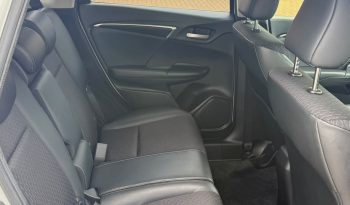 
									Honda Fit Automatic1.4 Petrol Hybrid (2015) – Stunning White full								