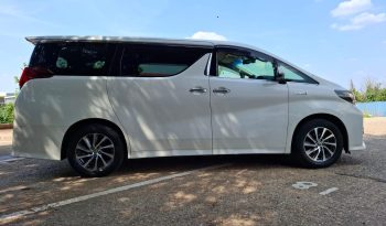 2017 Toyota Alphard Hybrid SC Package – 7 Seater