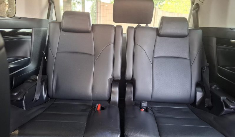 
								2017 Toyota Alphard Hybrid SC Package – 7 Seater full									