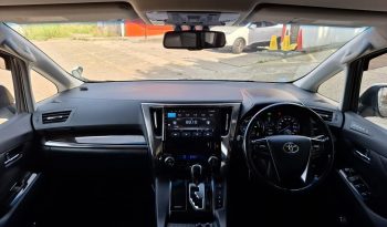 
									2017 Toyota Alphard Hybrid SC Package – 7 Seater full								
