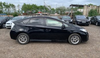 2015 Toyota Prius Hybrid – Automatic