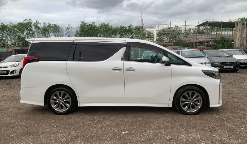 
								2018 Toyota Alphard SC Package Hybrid – Luxury 7 Seater full									