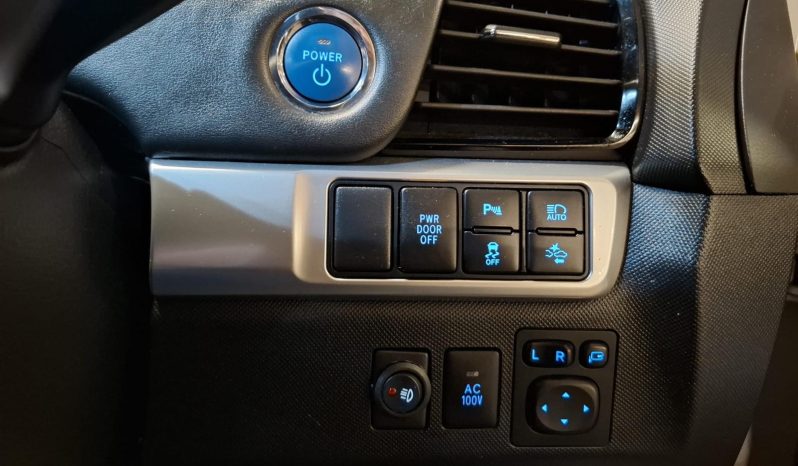 
								Toyota Estima Hybrid 4WD Automatic – 2016 full									