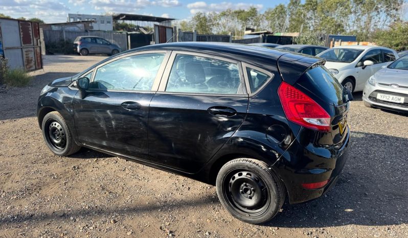 
								Ford Fiesta Edge 1.4 Petrol – 2012 – Black full									