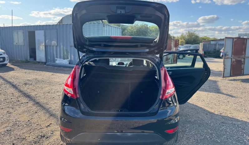 
								Ford Fiesta Edge 1.4 Petrol – 2012 – Black full									