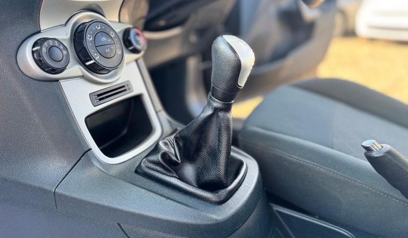 
								Ford Fiesta Edge 1.4 Petrol – 2012 – Black full									