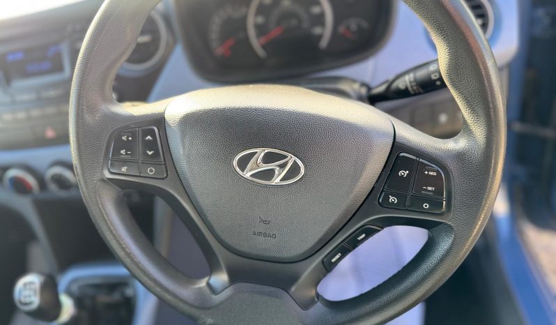 
								Hyundai i10 SE 1.0 Petrol – Blue – 65,648 Miles full									