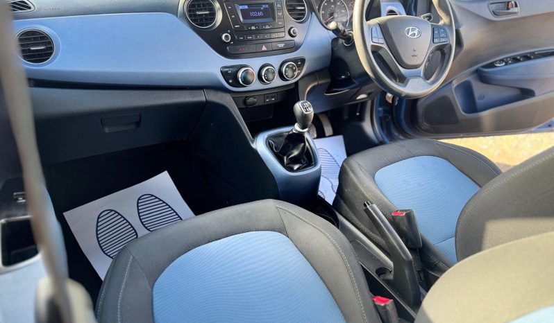 
								Hyundai i10 SE 1.0 Petrol – Blue – 65,648 Miles full									