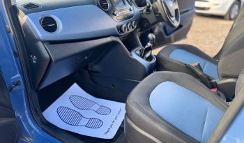 
									Hyundai i10 SE 1.0 Petrol – Blue – 65,648 Miles full								